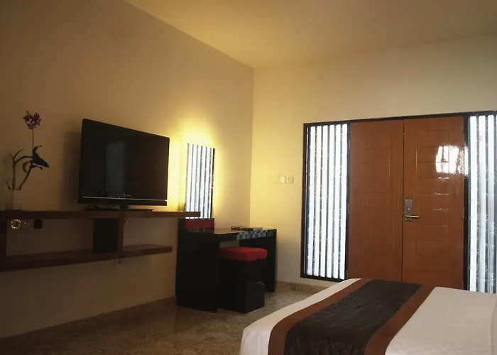 Trumbu Nusa Hotel
