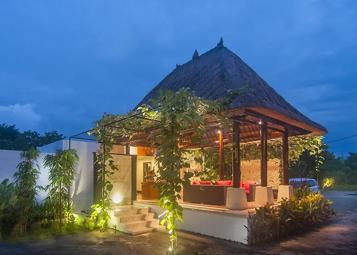 Hotel Trumbu Nusa 3*