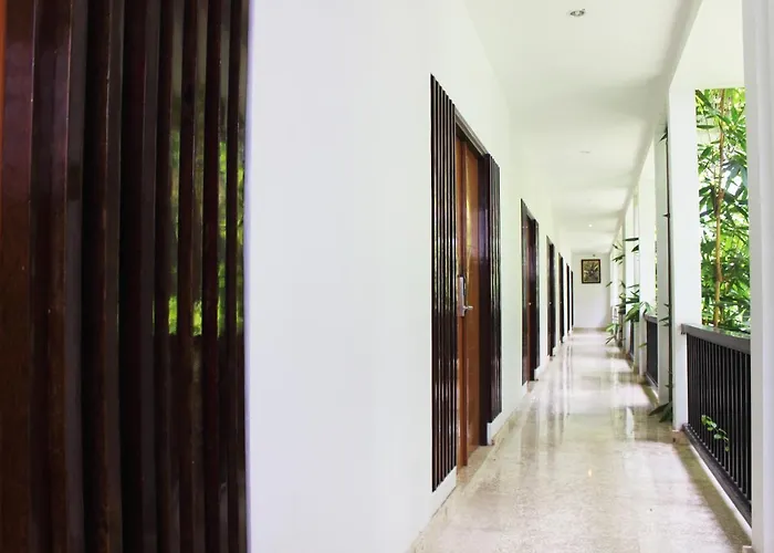Trumbu Nusa Hotel 3*