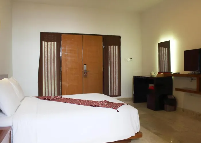 Trumbu Nusa Hotel
