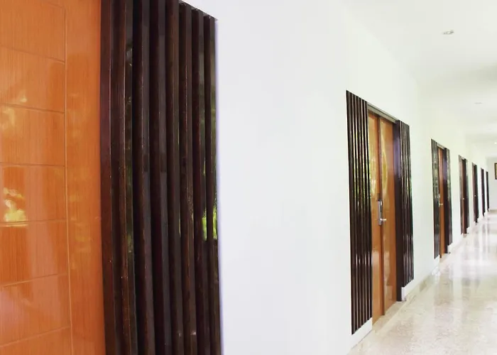 Trumbu Nusa Hotel